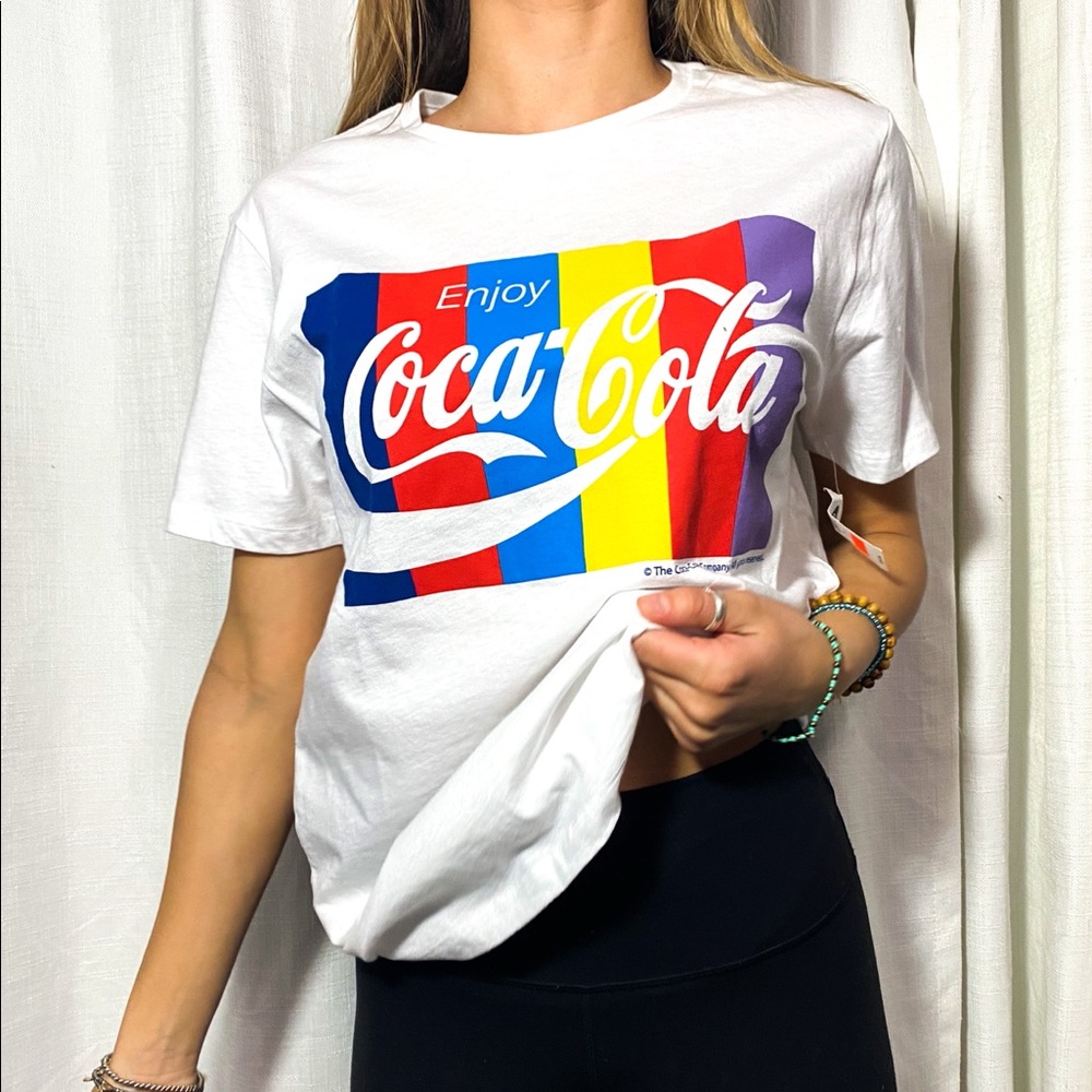 Old Navy Coca-Cola tee NWT